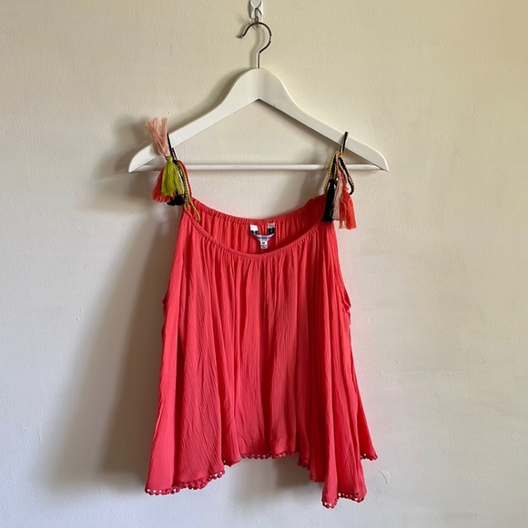 NWT Cupcakes and Cashmere Bettie top - Picture 3 of 6